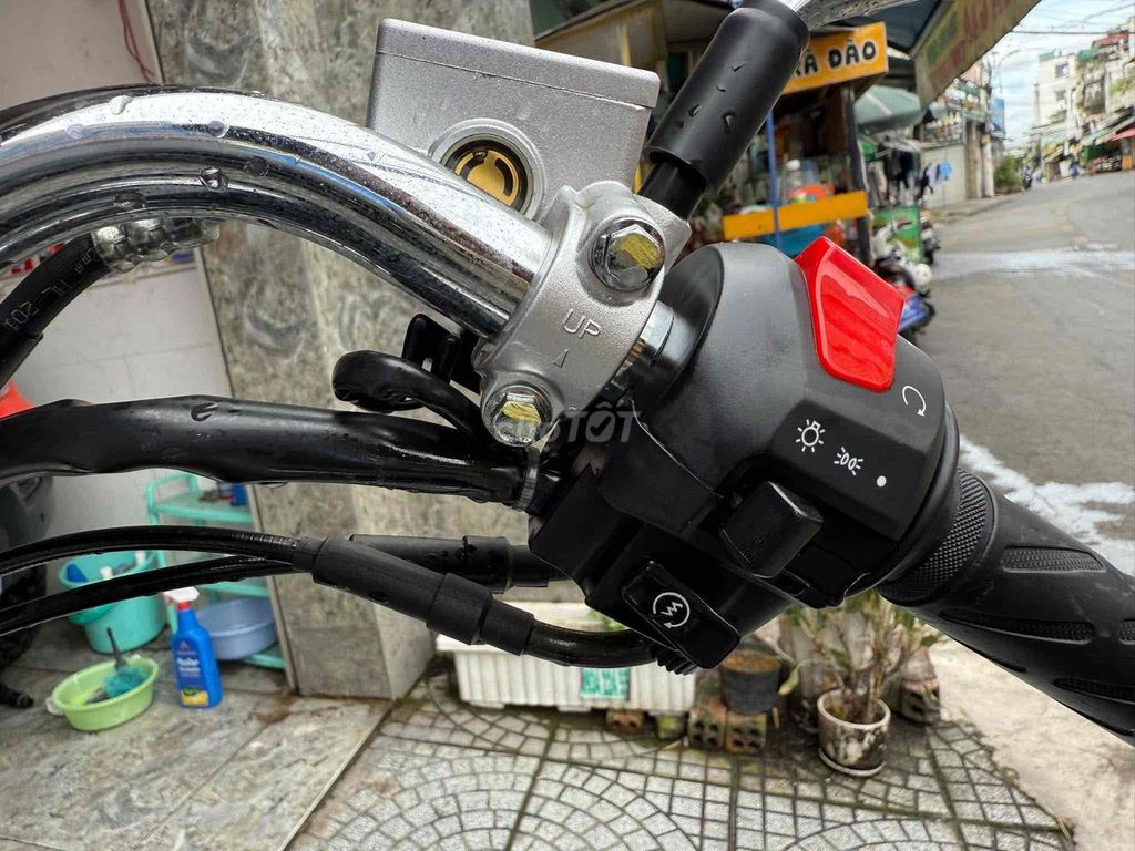 Bán suzuki GZ150A sx 2020 odo709klm mới 98%. Mua bán Xe máy tại Thành phố Thủ Đức Tp Hồ Chí Minh được đăng bởi SHOP XE LƯỚT TUẤN DUY MOTOR LINH XUÂN THỦ ĐỨC hình 3