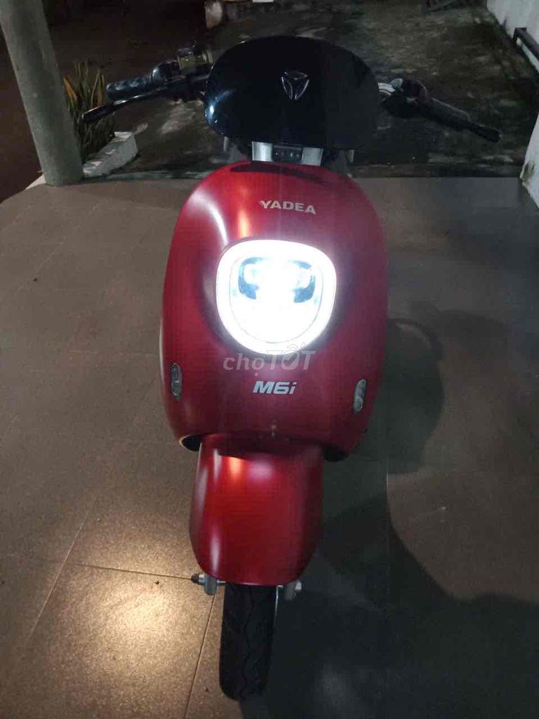 Thanh lý Xe máy điện Yadea M6i đỏ mờ siêu sang. Mua bán Xe điện tại Quận Gò Vấp Tp Hồ Chí Minh được đăng bởi Phạm Lê Kim Tuyến hình 4