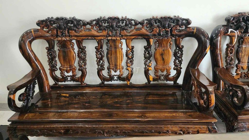 Bộ bàn ghế gỗ cẩm thị 10 món Nâu. Mua bán Bàn ghế tại Thành phố Buôn Ma Thuột Đắk Lắk được đăng bởi Lê Việt hình 1