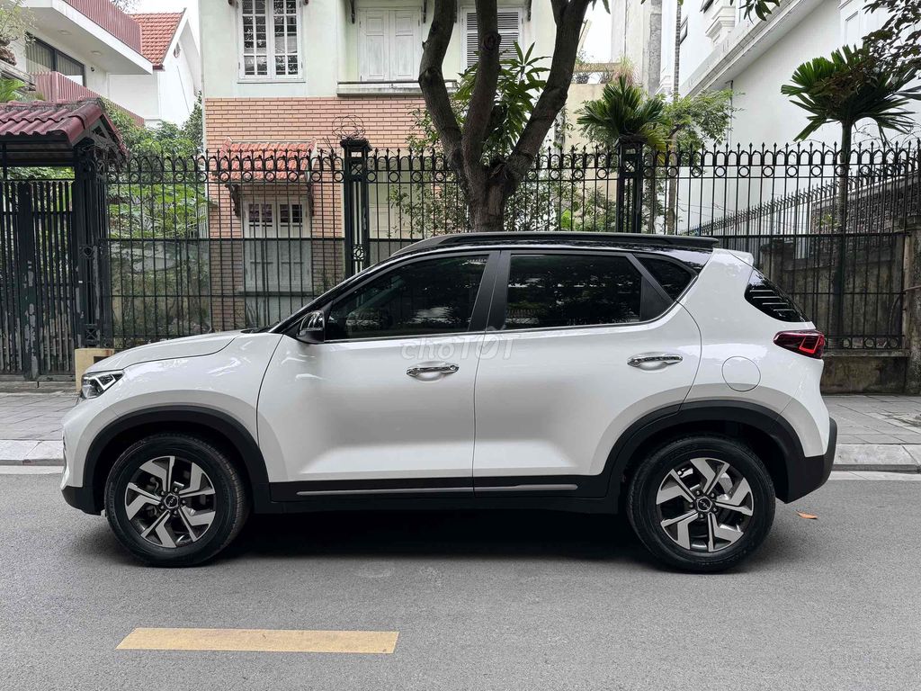 Kia Sonet 2022 Luxury 1.5 AT - Sonnet Trắng Sport. Mua bán Ô tô tại Quận Hải Châu Đà Nẵng được đăng bởi Lê vy  hình 5