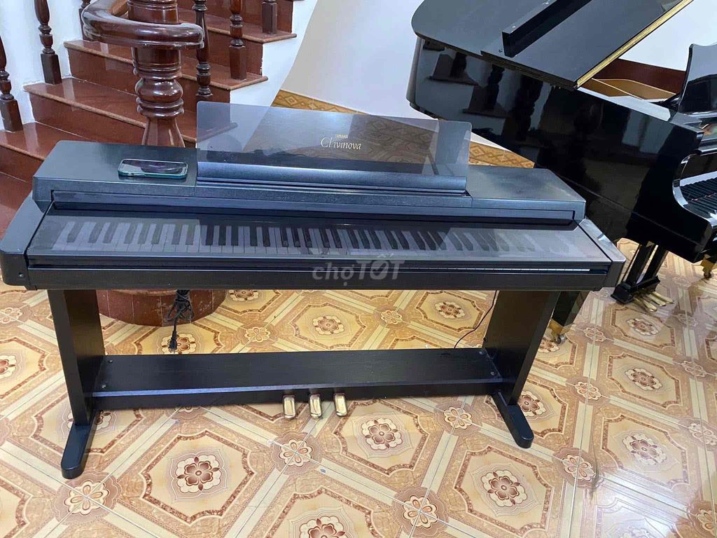 piano yamaha clp560 nhật còn 2 cây bh 12 tháng