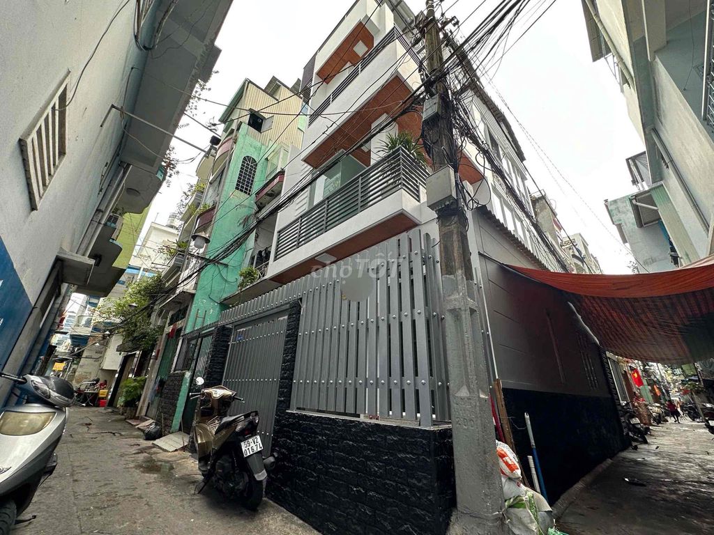 Аренда · 3 комн. · 50 м² · Quận 10, ул. Đường Nguyễn Tri Phương