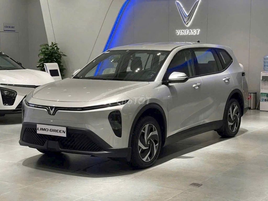 VinFast Limo Green 7 chỗ trả trước 72tr nhận xe. Mua bán Ô tô tại Quận Bình Tân Tp Hồ Chí Minh được đăng bởi  Vân  VinFast Sài Gòn hình 1
