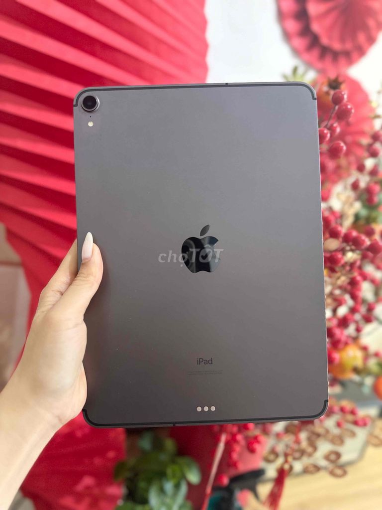 iPad Pro 11 inch 2018 5G 256GB ZP Gray 98.5%. Mua bán Máy tính bảng tại Quận Tân Bình Tp Hồ Chí Minh được đăng bởi TuanDigi VN hình 1