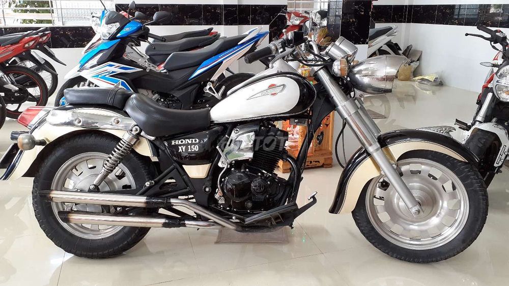 Giá Harley Davidson Dòng khác đăng ký 2006 đã sử dụng giá 17 triệu. LH: 0975262923