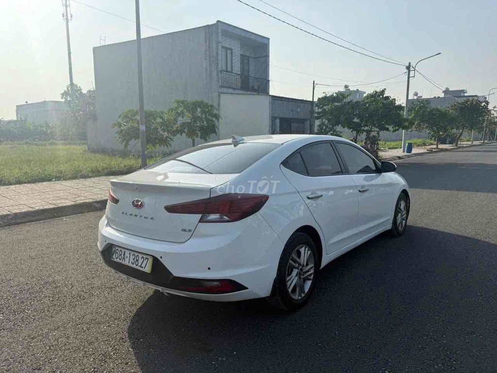 Hyundai Elantra 2019 Trắng. Mua bán Ô tô tại Quận Bình Tân Tp Hồ Chí Minh được đăng bởi  Mãnh hình 4