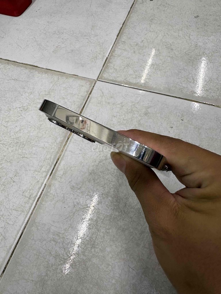 Apple iPhone 12 Pro Max Trắng Đã sử dụng. Mua bán Điện thoại tại Quận Gò Vấp Tp Hồ Chí Minh được đăng bởi Cửa Hàng BT Mobile Chuyên Iphone Quốc Tế Giá Tốt hình 4