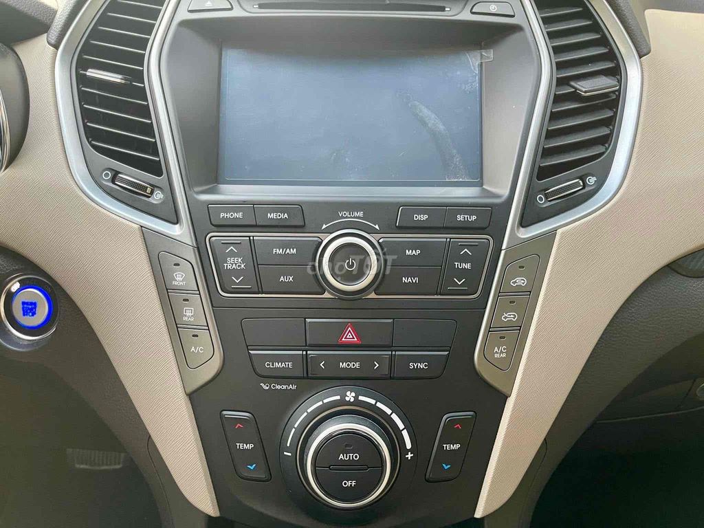 Hyundai Santa Fe 2017 2.4 AT 4WD - 57000 km. Mua bán Ô tô tại Quận Cầu Giấy Hà Nội được đăng bởi Bùi Đình Thông hình 10