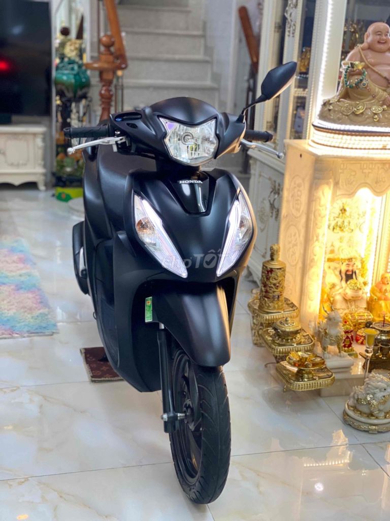 Vision Fi Smarkey (Trùm mền) Bstp mới 98% Zin.. Mua bán Xe máy tại Quận 4 Tp Hồ Chí Minh được đăng bởi Huy hình 2