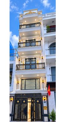 Nhà phố 68 m² · 5 PN · Đường Hương Lộ 2
