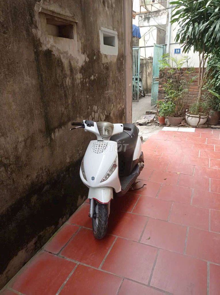 Thanh lý xe Zip 100cc. Xe nguyên bản, máy êm chất.. Mua bán Xe máy tại Quận Bắc Từ Liêm Hà Nội được đăng bởi Cuộc sống mưu sinh hình 5