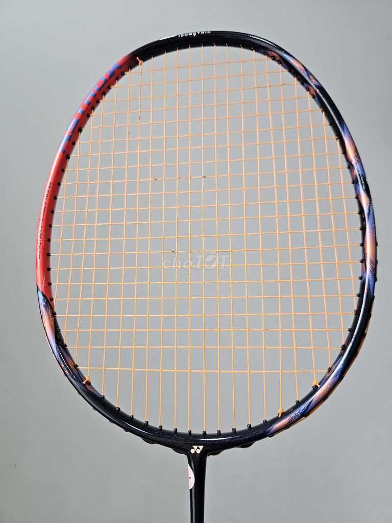 Vợt cầu lông Yonex Astrox 77 Pro như mới. Mua bán Đồ thể thao, Dã ngoại tại Quận 7 Tp Hồ Chí Minh được đăng bởi Anh Kiệt hình 1