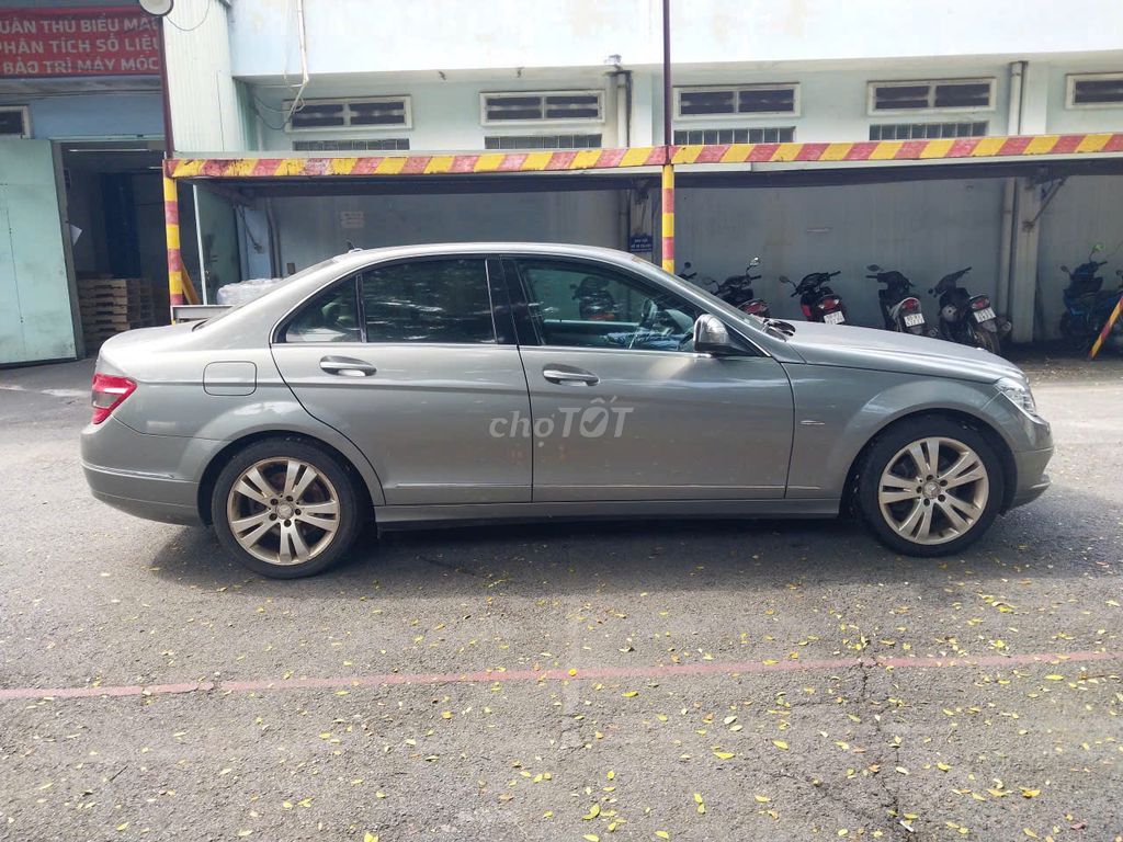 Mercedes-Benz C200 Xám 2008, 87975 km. Mua bán Ô tô tại Quận Tân Phú Tp Hồ Chí Minh được đăng bởi Tùng hình 2