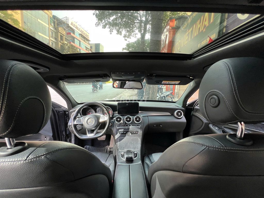 Mercedes Benz C Class 2016 C300 AMG - 80000 km. Mua bán Ô tô tại Quận Long Biên Hà Nội được đăng bởi AUTO TÂN HƯNG THỊNH hình 18