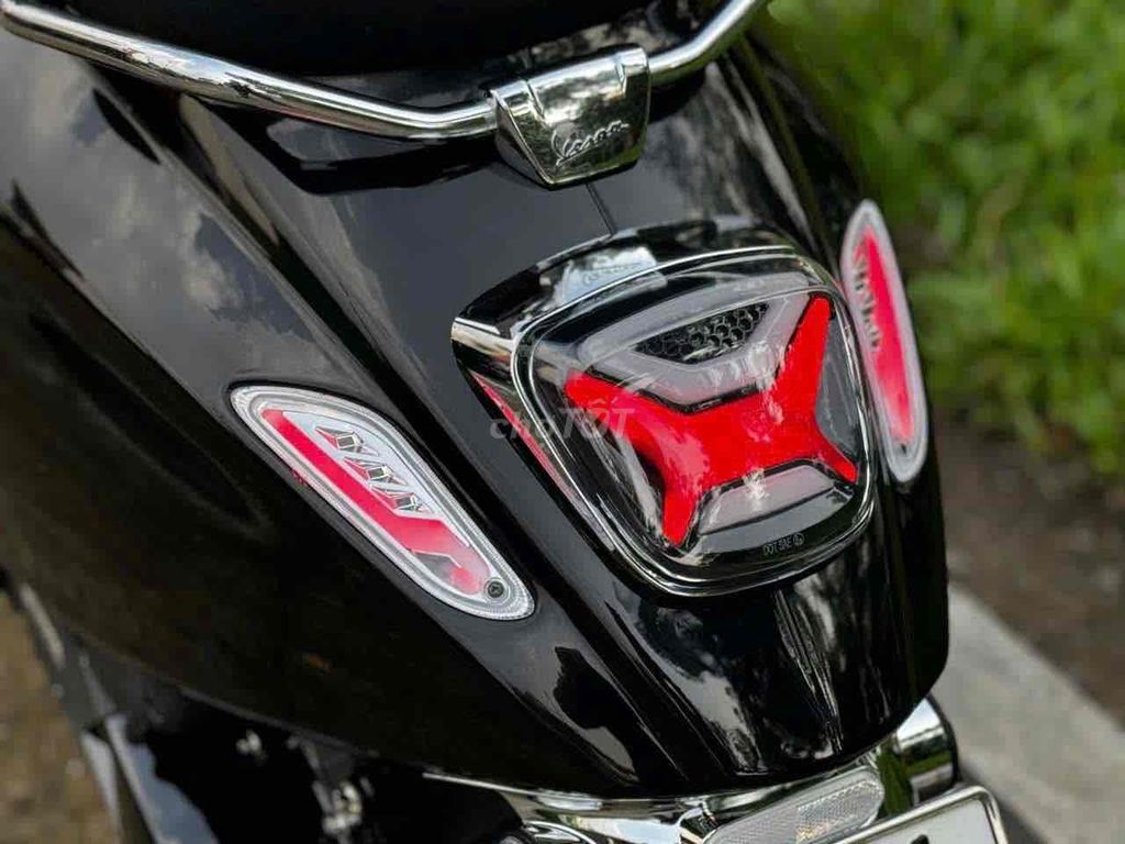 vespa 2017 bstp 9c kiễng đẹp zin nợ xấu trả50% ạ. Mua bán Xe máy tại Quận Bình Tân Tp Hồ Chí Minh được đăng bởi Xe Máy Qúy Le hình 4