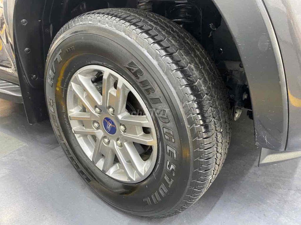 Ford Ranger XLS 2022 Xám 68.000 km. Mua bán Ô tô tại Thành phố Thủ Đức Tp Hồ Chí Minh được đăng bởi Long Auto Vạn Phúc hình 9