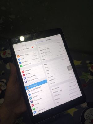 Apple iPad Air Bạc 16GB Nứt kính