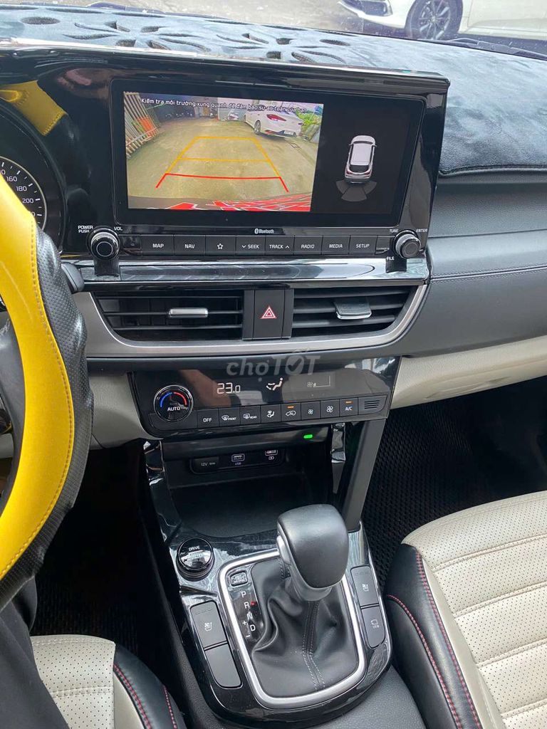 Kia Seltos 2020 Premium 1.4 Turbo,màu vàng,4v km. Mua bán Ô tô tại Quận Bình Tân Tp Hồ Chí Minh được đăng bởi Son Do hình 9