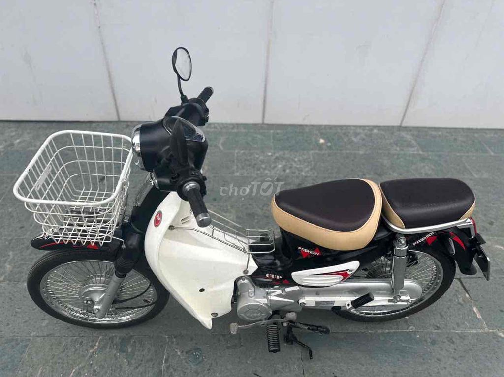 Cúp 50cc chính chủ 2022 xe bao zin bao đẹp vọt. Mua bán Xe máy tại Quận 7 Tp Hồ Chí Minh được đăng bởi Gia Bảo  hình 7