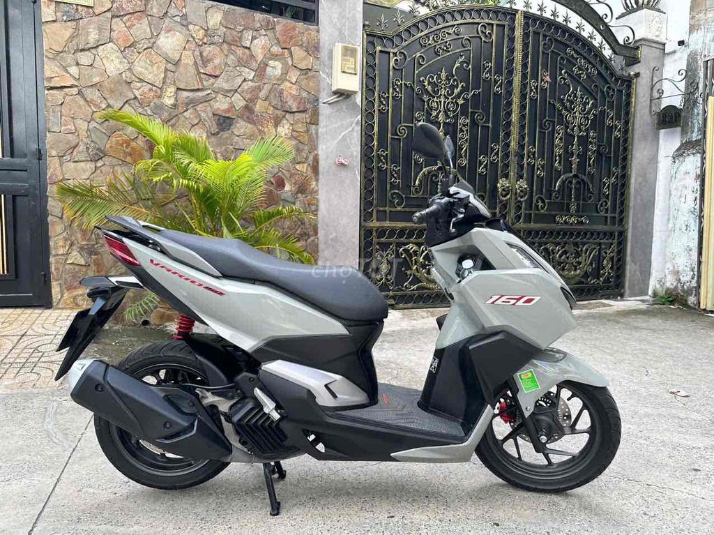varrio 160 abs-2023  -9 chủ bsq1 -6 ngàn km. Mua bán Xe máy tại Quận Tân Bình Tp Hồ Chí Minh được đăng bởi CÁ NHÂN   9 CHỦ hình 2