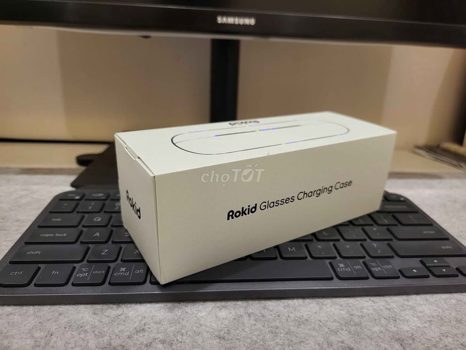 Hộp sạc kính Rokid mới 100%. Mua bán Thiết bị đeo thông minh tại Quận 10 Tp Hồ Chí Minh được đăng bởi Bảo Ân Trần hình 1