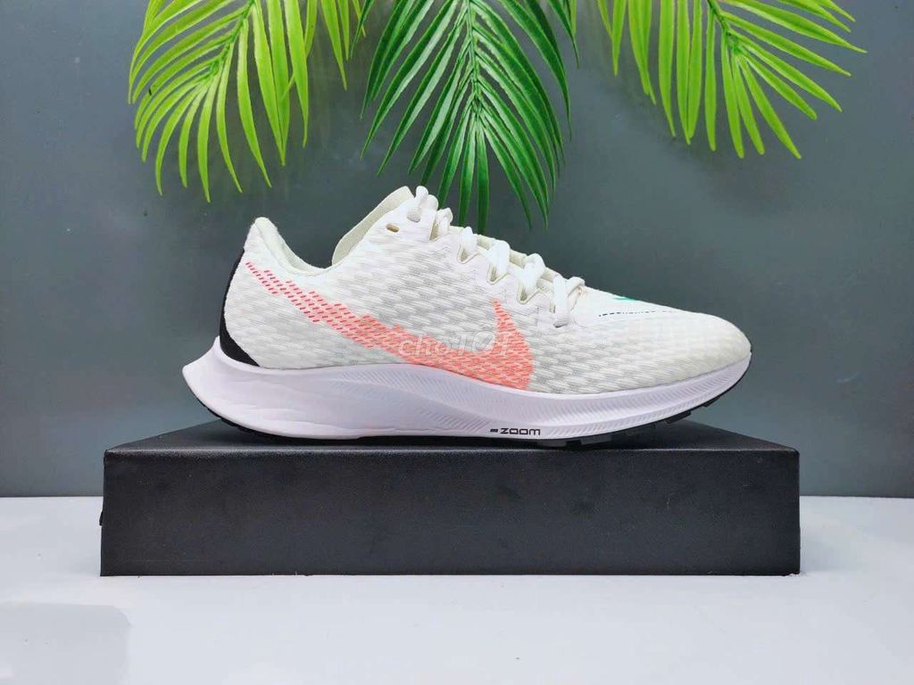 Giày chạy Nike size 36.5 2hand chính hãng