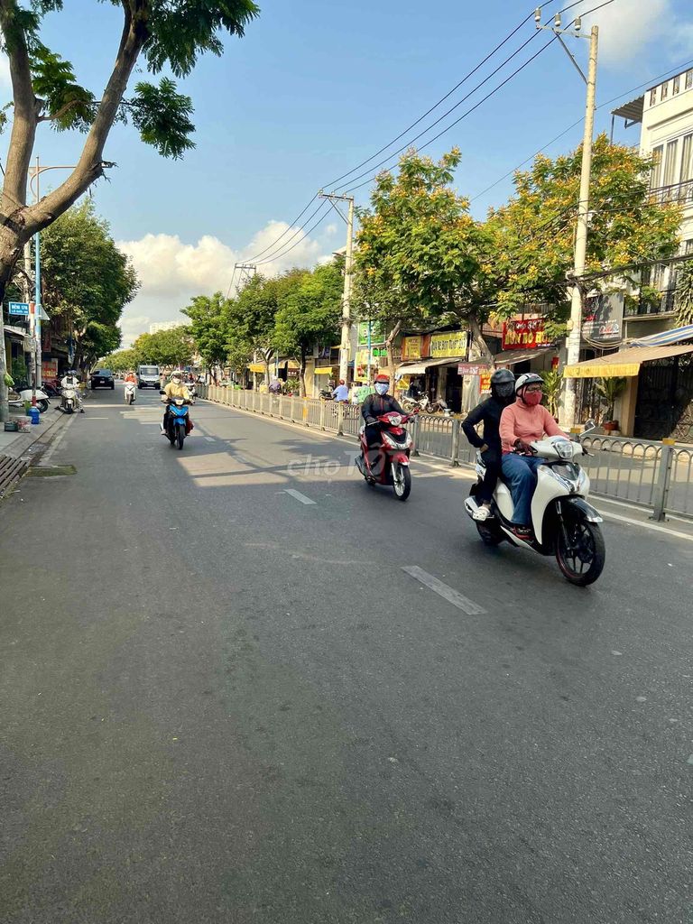 Cho thuê nhà nguyên căn MT Kênh Tân - Tân Phú  (4x23m) 1 Lầu, 2PN