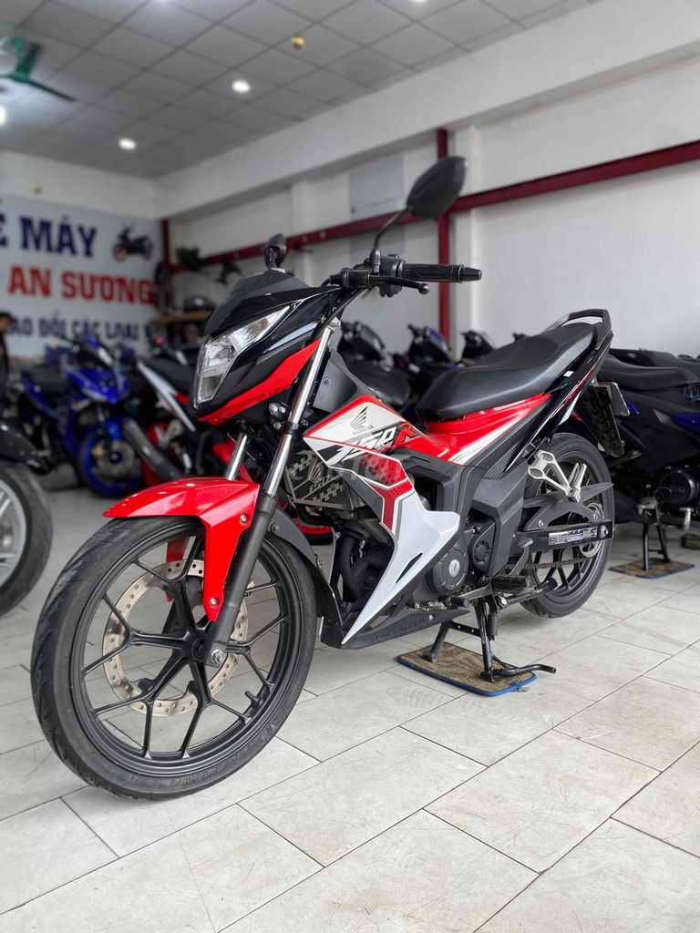 Honda Sonic 150 đk 2020 màu đỏ trắng BSTP. Mua bán Xe máy tại Quận 12 Tp Hồ Chí Minh được đăng bởi Xe Máy Hoàng Giang An Sương  hình 2