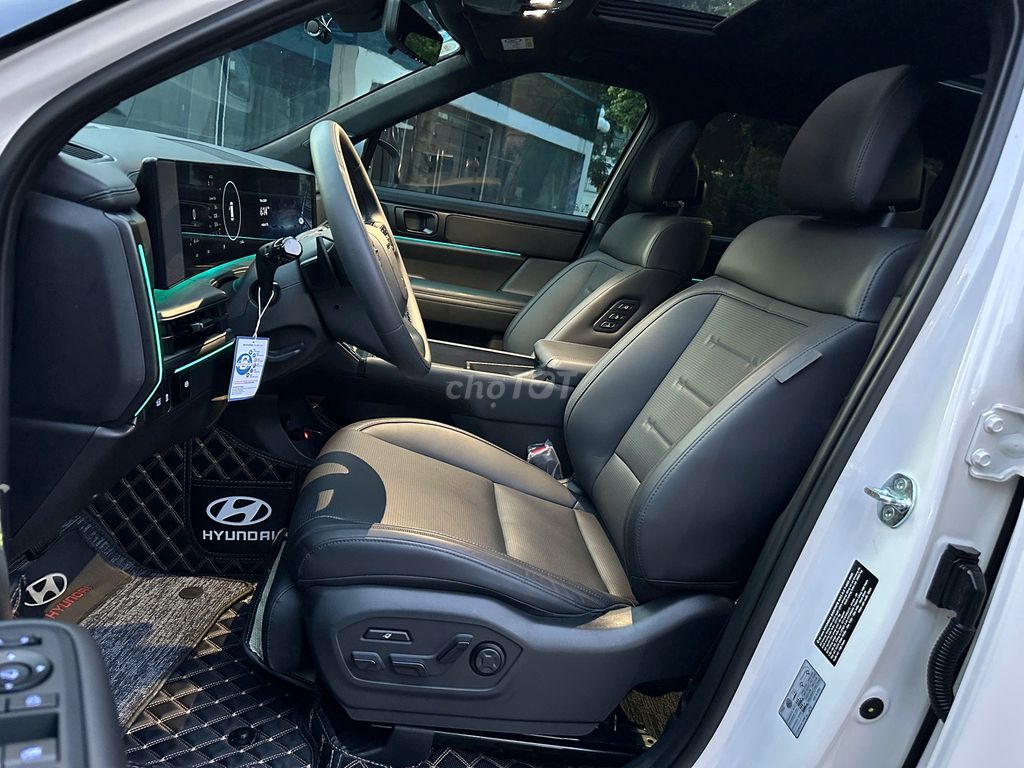 Hyundai SantaFe Calligraphy 2.5L Turbo HTRAC. Mua bán Ô tô tại Quận Bắc Từ Liêm Hà Nội được đăng bởi Phạm Quang Tuấn hình 8