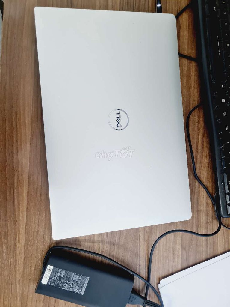 Thừa máy nên cần bán. . Mua bán Laptop tại Quận Hoàng Mai Hà Nội được đăng bởi BH 1983 hình 1