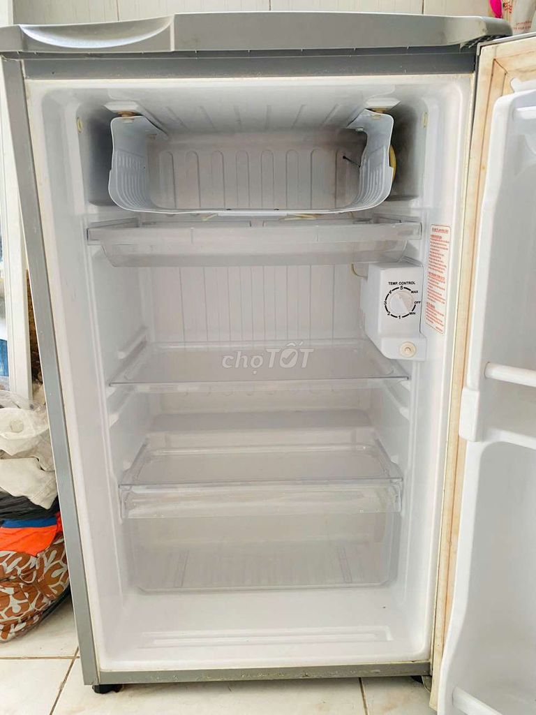 Tủ lạnh Sanyo 90 Lít 1 cửa. Mua bán Tủ lạnh tại Quận Gò Vấp Tp Hồ Chí Minh được đăng bởi Nguyễn Tâm hình 1