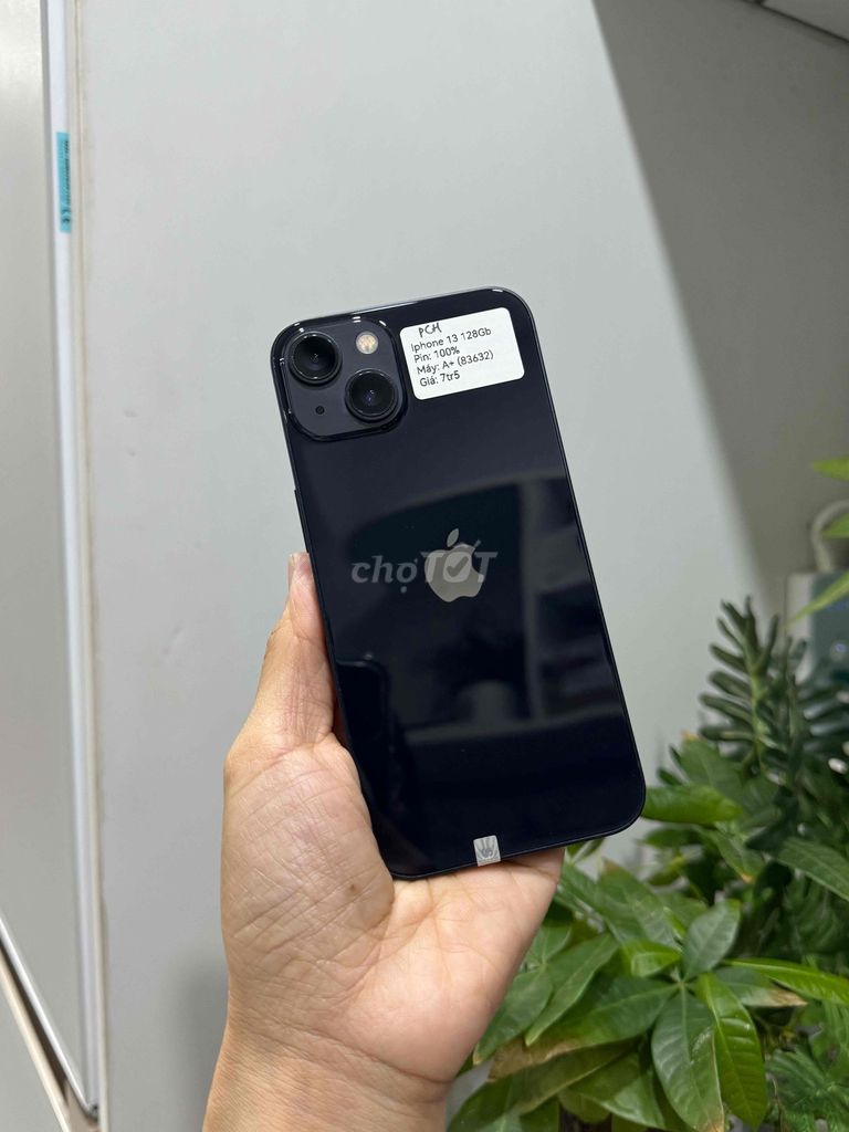 iPhone 13 128G Quốc tế Đen P100 Zin Đẹp 99. Mua bán Điện thoại tại Huyện Hóc Môn Tp Hồ Chí Minh được đăng bởi Thu hình 1