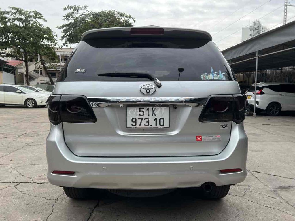 Toyota Fortuner 2015 2.7V 4x2 - 75000 km