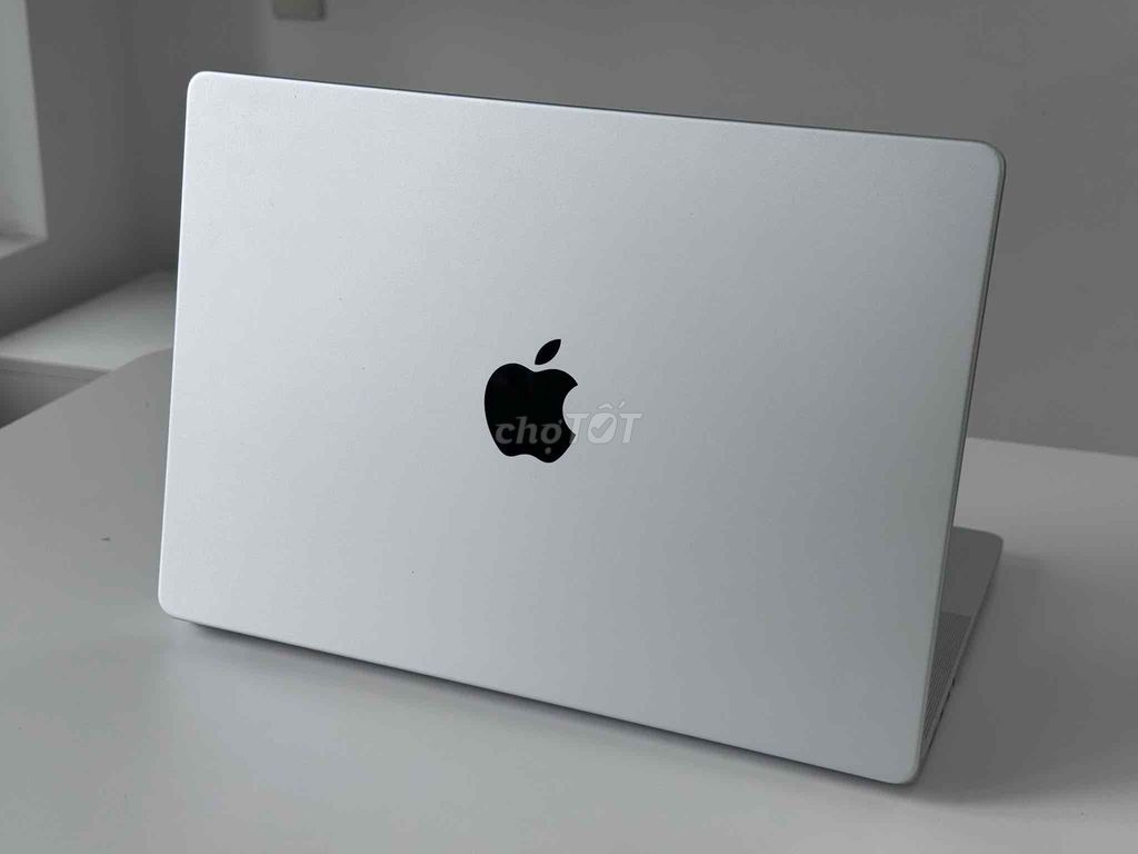 Apple MacBook Pro M1 Max 14 inch. Mua bán Laptop tại Quận Đống Đa Hà Nội được đăng bởi Cường Nguyễn hình 1