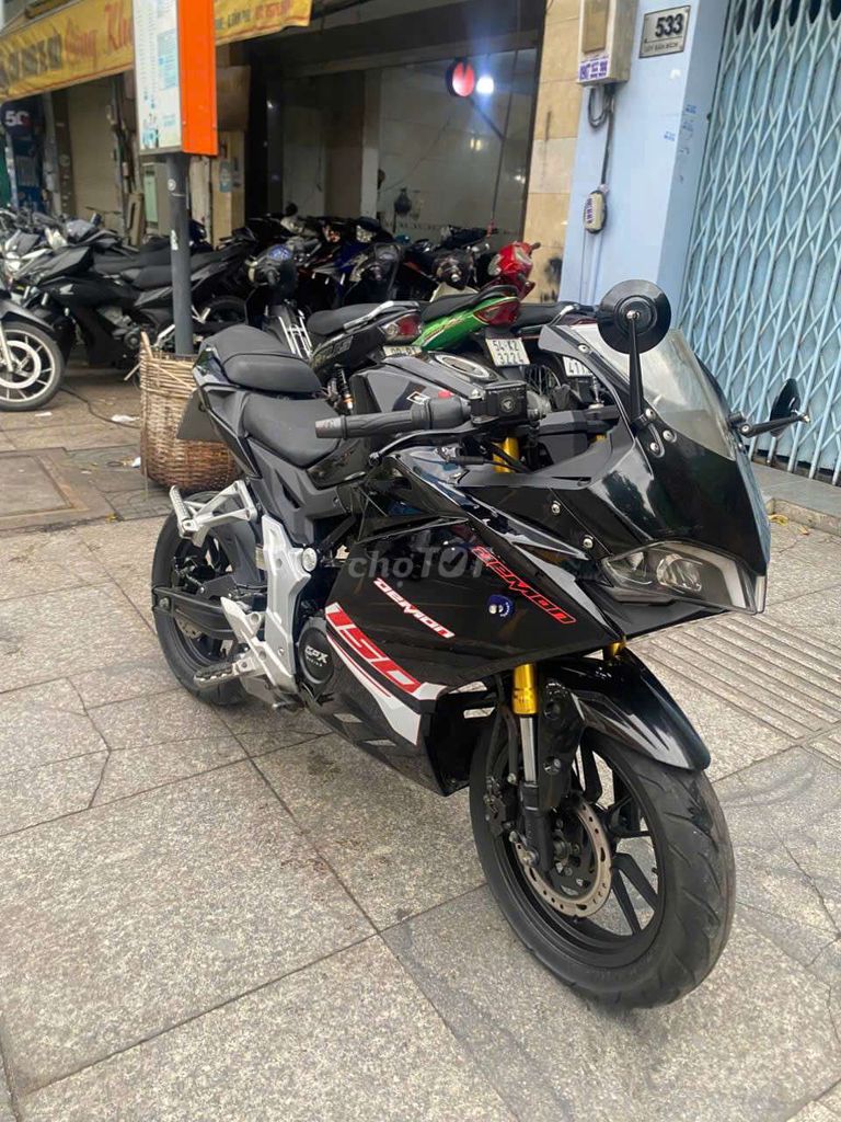 Mô tô gpx 150 gn 2020 mới 90% bstp chính chủ. Mua bán Xe máy tại Quận Tân Phú Tp Hồ Chí Minh được đăng bởi Tuanduy hình 2