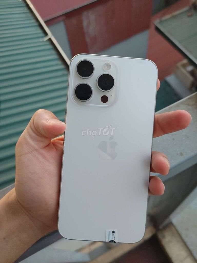iPhone 15 Pro Max 256GB Trắng. Mua bán Điện thoại tại Quận Long Biên Hà Nội được đăng bởi Nhu Thuan Pham hình 1