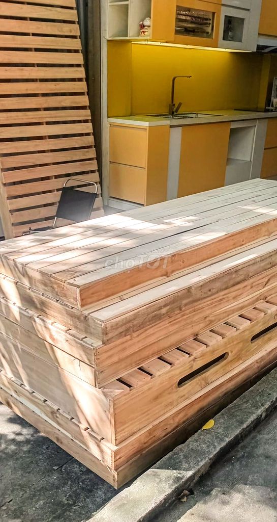 Dát hộp, phản giường pallet. Mua bán Giường, chăn ga gối nệm tại Quận Ba Đình Hà Nội được đăng bởi Nam hình 1