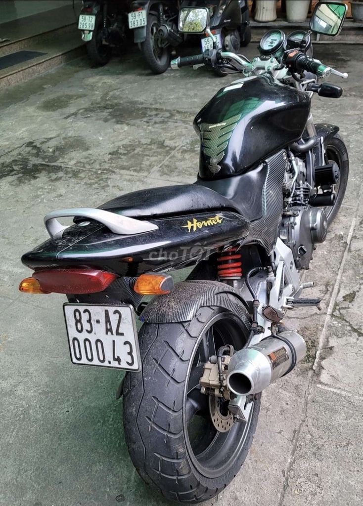 Hornet 250cc. 4 máy. Mua bán Xe máy tại Quận 1 Tp Hồ Chí Minh được đăng bởi Khoi Le hình 3