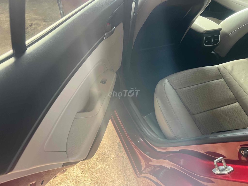 Hyundai Elantra 2018 2.0 AT - 50000 km. Mua bán Ô tô tại Huyện Krông Pắc Đắk Lắk được đăng bởi Minh Bảo hình 9