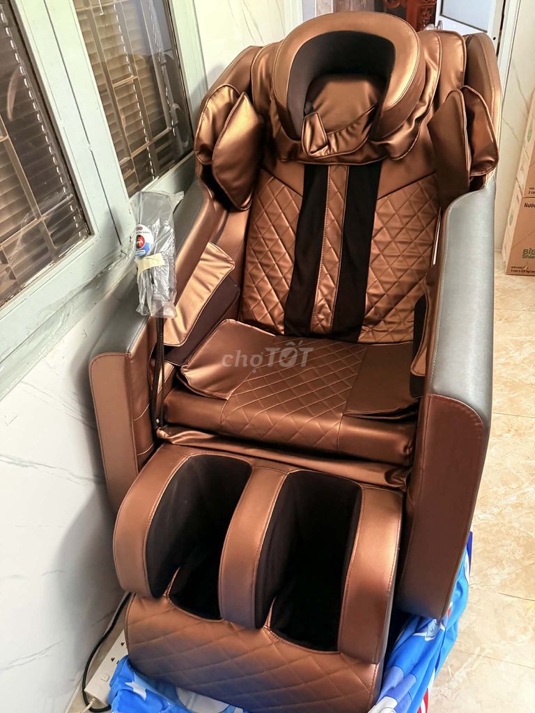 Ghế massage Akawa BK6 Nâu đồng. Mua bán Bàn ghế tại Quận Tân Phú Tp Hồ Chí Minh được đăng bởi Nguyễn Duy Nam hình 1