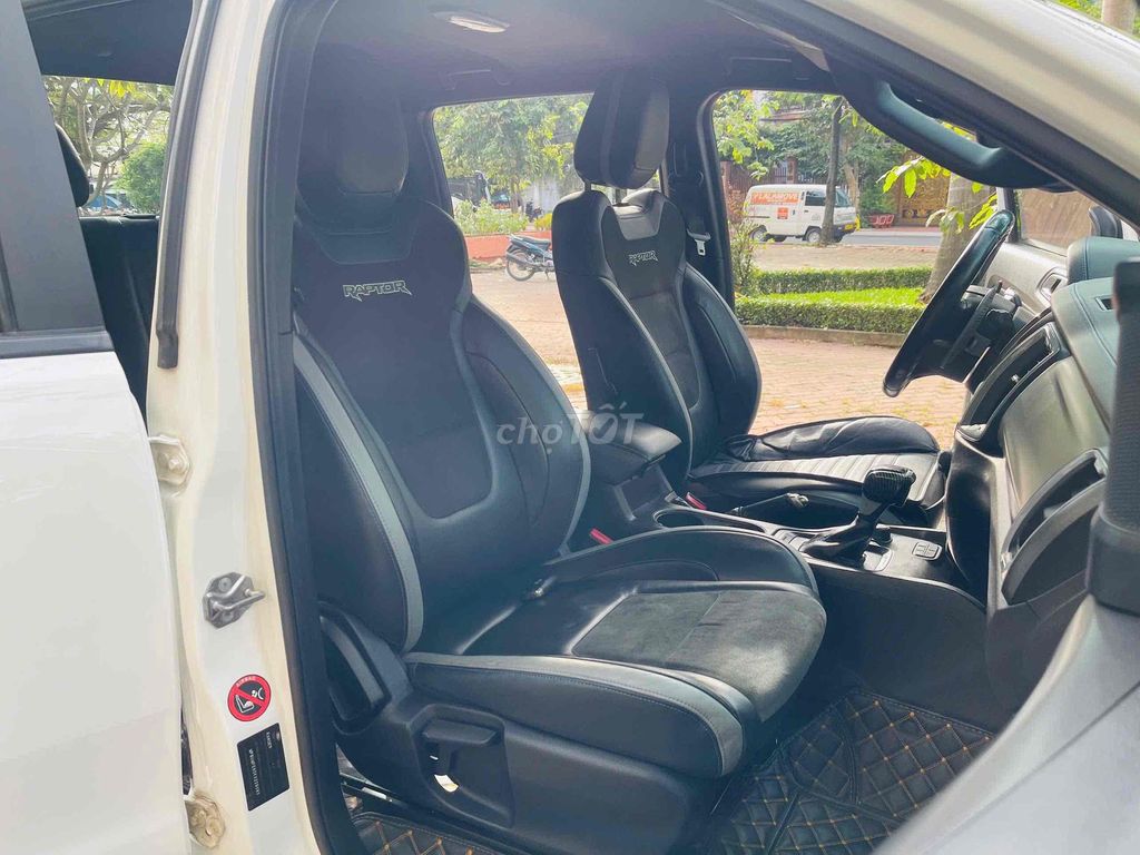 Ford Raptor 2019 Biển A - Trắng. Mua bán Ô tô tại Quận Tân Bình Tp Hồ Chí Minh được đăng bởi Sài Gòn Ford hình 9