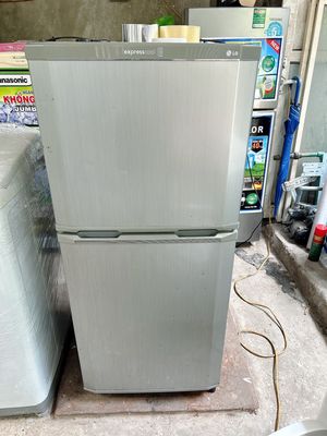 tủ lạnh LG dung tích 159 lít quạt gió, lạnh sâu