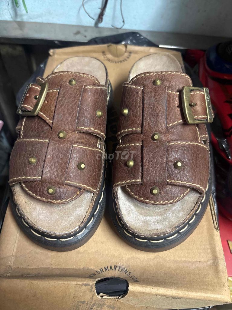 Dép Dr. Martens 2013 Unisex Da Nâu. Mua bán Giày dép tại Quận 11 Tp Hồ Chí Minh được đăng bởi Vinhon2304 hình 1