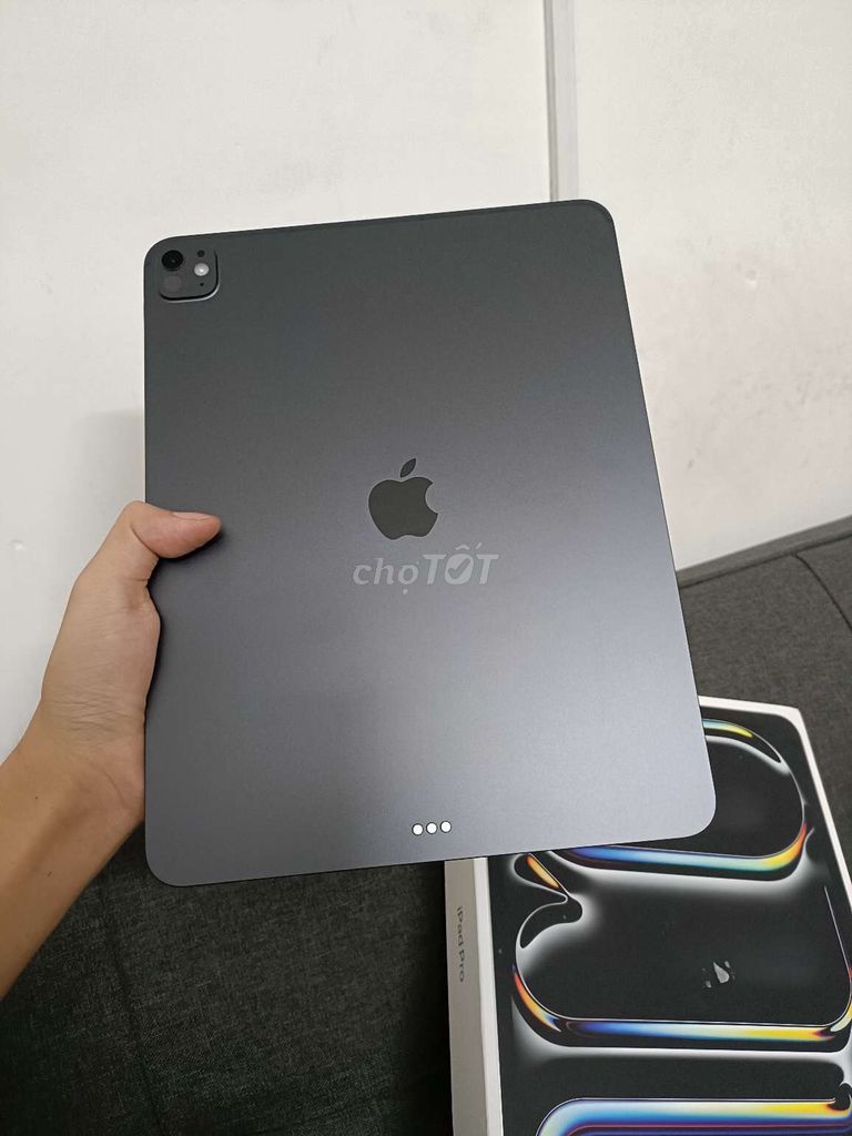  iPad Pro M5 13 inch 256GB Keng Fullbox . Mua bán Máy tính bảng tại Quận Thanh Khê Đà Nẵng được đăng bởi TT PHONE hình 1