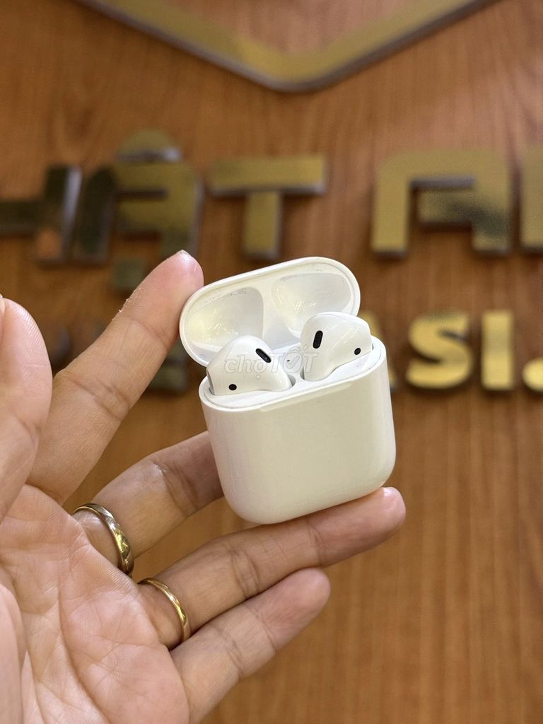Tai nghe không dây Apple AirPods 1 Trắng. Mua bán Tivi, Âm thanh tại Quận Gò Vấp Tp Hồ Chí Minh được đăng bởi Nguyễn Thị Thu Hiền hình 1
