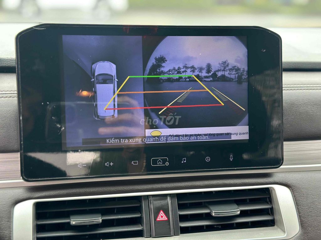 Xe 7 Chỗ Xpander 1.5 sx 2013 AT Premium. Mua bán Ô tô tại Quận Hoàng Mai Hà Nội được đăng bởi Thang Pham hình 9