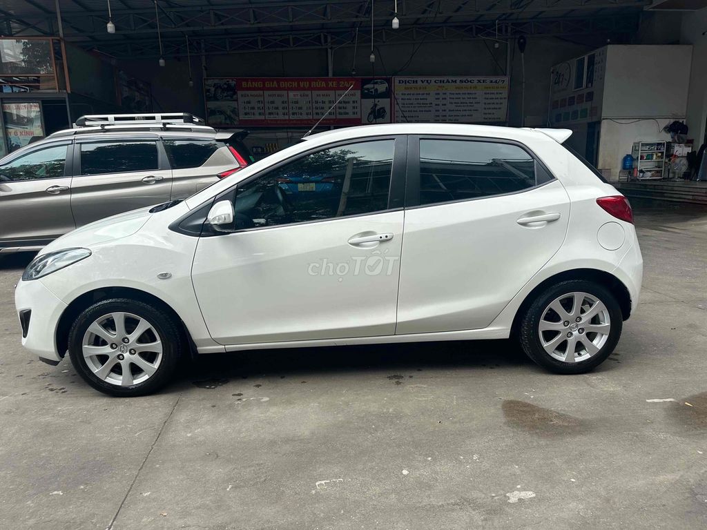 Mazda 2 hatchback 2014 1.5 AT - 116000 km bao ngon. Mua bán Ô tô tại Quận Gò Vấp Tp Hồ Chí Minh được đăng bởi Phan Hữu Minh hình 4