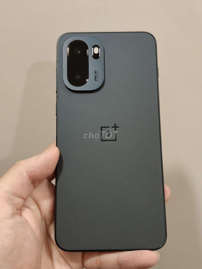 OnePlus Ace 6 12/256 fullbox keng. Mua bán Điện thoại tại Quận Long Biên Hà Nội được đăng bởi Hoan Nguyễn hình 1