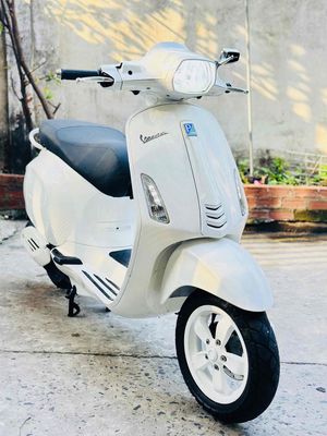 Piaggio Vespa Primavera 2015 125cc Trắng