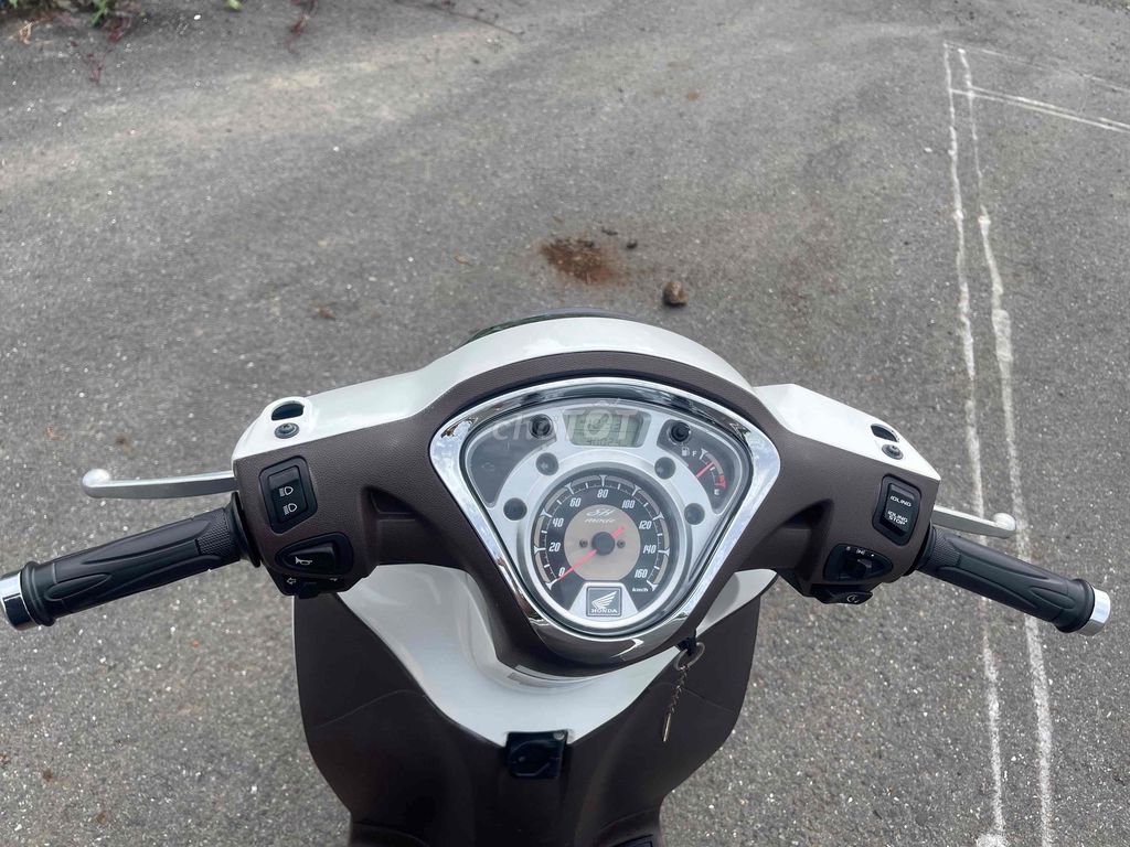 cần bán sh mode mới keng ngay chủ. Mua bán Xe máy tại Huyện Tân Phú Đồng Nai được đăng bởi Lê thê đai hình 10